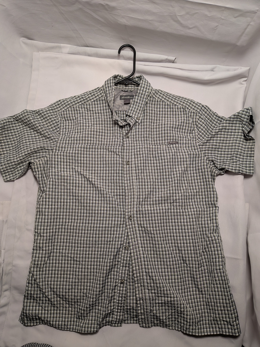 Men's Large Eddie Bauer Shirt Short Sleeve Green Plaid Classic Fit Outdoor
